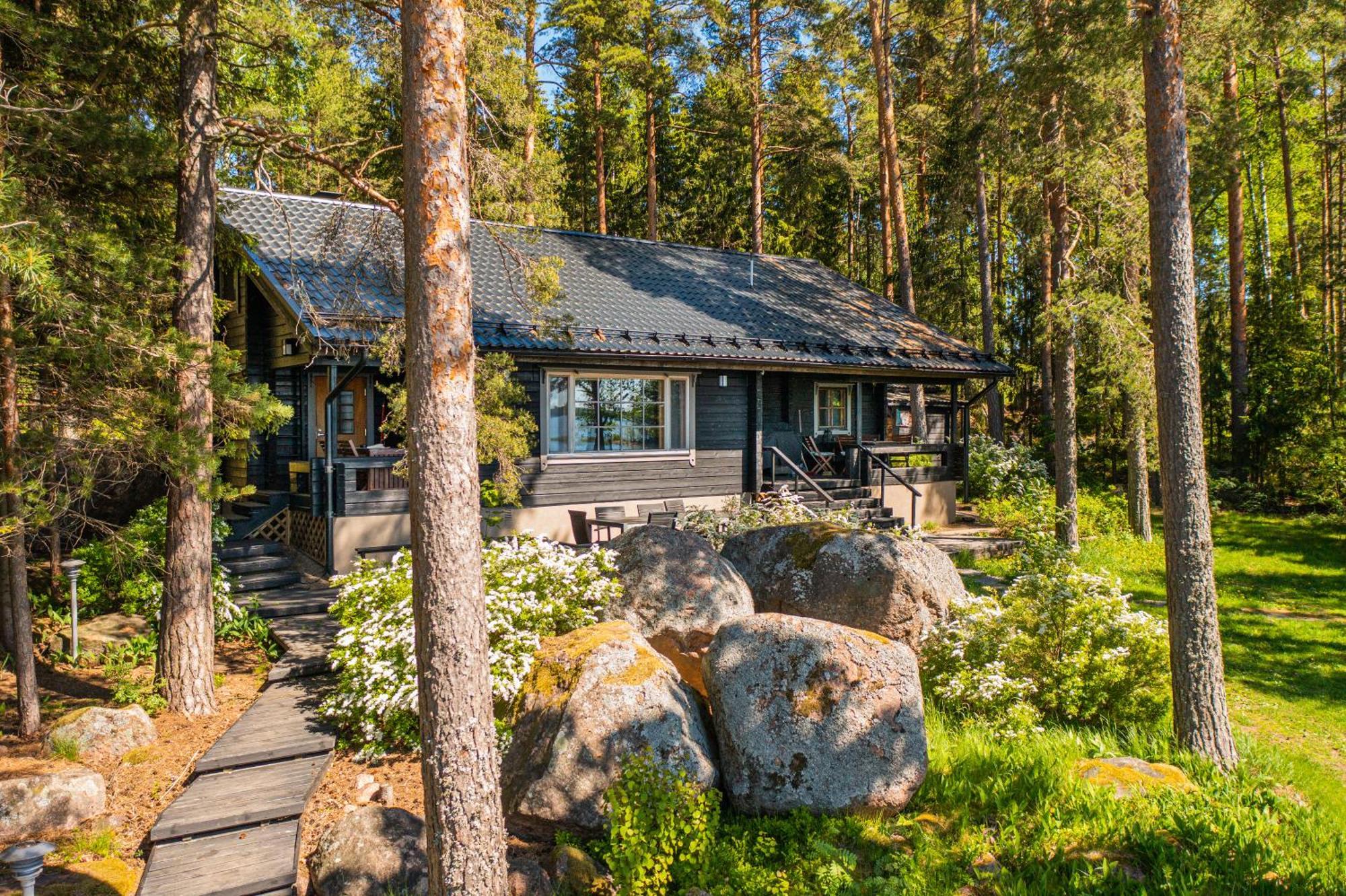 Villa Skitunaes Pyhtaa Esterno foto
